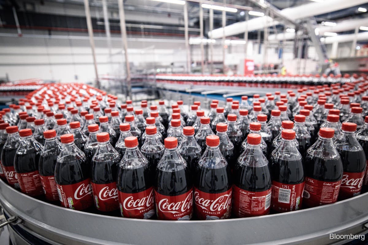 Coca-Cola posts best sales growth since 2024 with smaller sizes