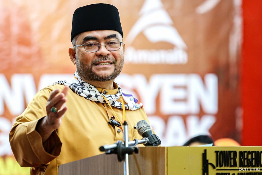 Mujahid agrees to drop defamation suit after Takiyuddin's apology
