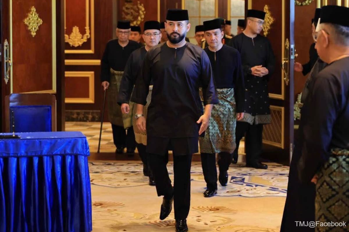 main news image