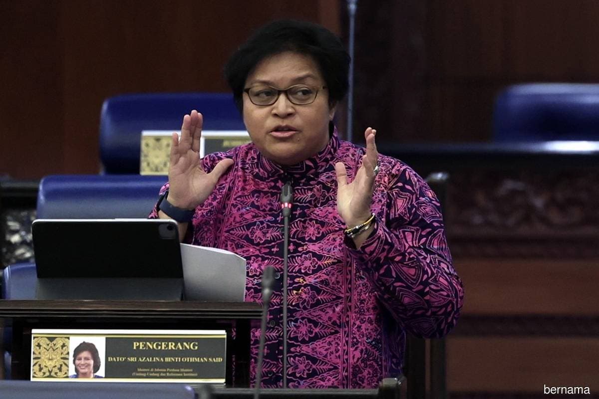 Azalina: Parliamentary Services Act nearly finalised, could be tabled ...