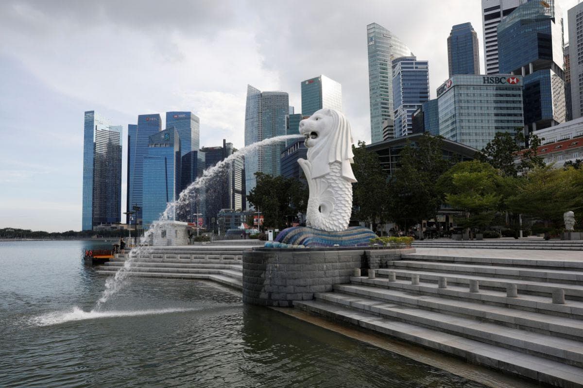 Singapore Balances Housing Needs with Forest Conservation