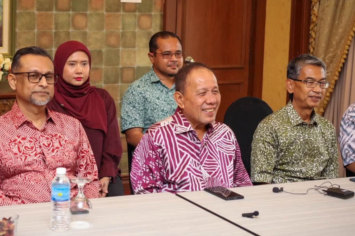 main news image