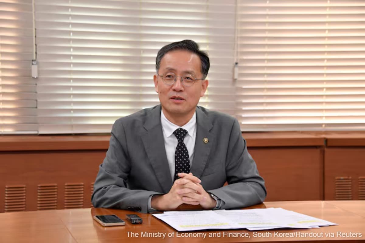 main news image